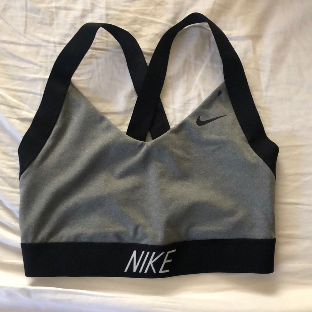 Nike Crossback Sports Bra